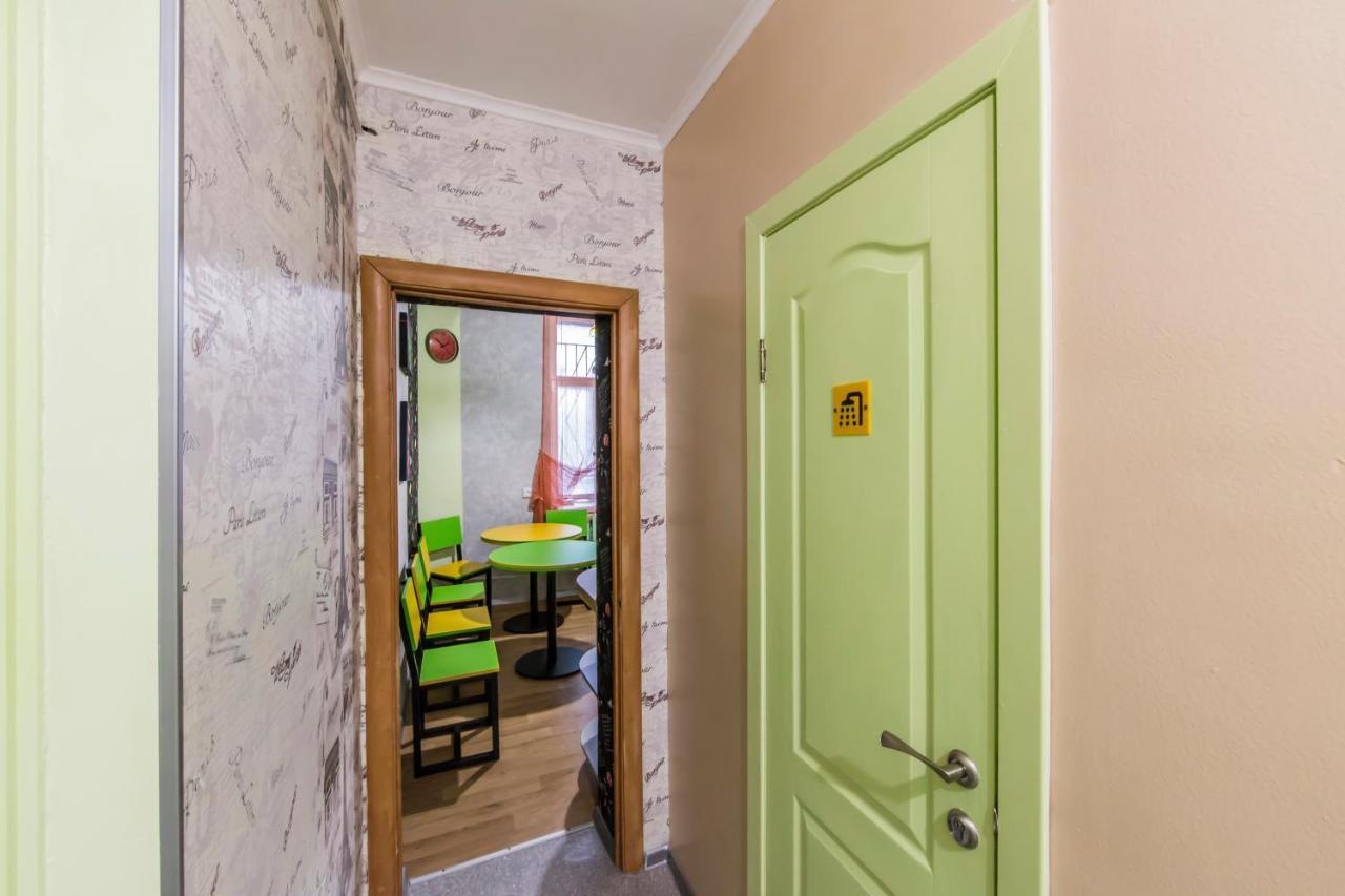Hostel Vokzalnaya Kiev Exterior foto